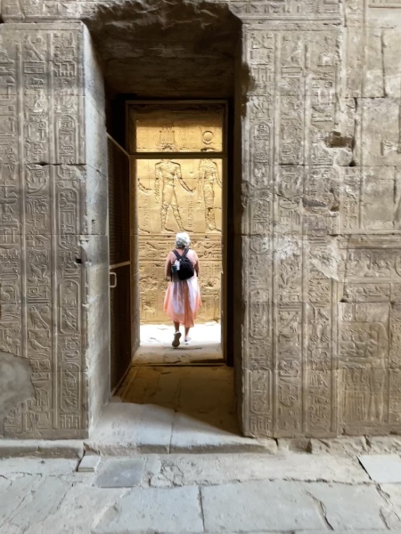 Theas-Heart_Edfu_4