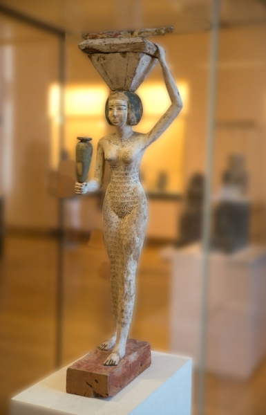 Louvre Paris;