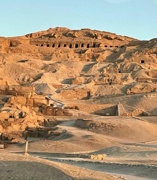 Theas_Heart_Hatshepsut5a