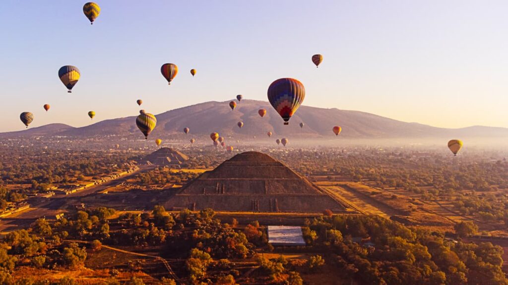 mexico-city-hot-air-balloon-teotihuacan - Thea's Heart